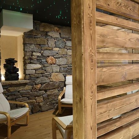 Petit Hotel Cogne Bagian luar foto