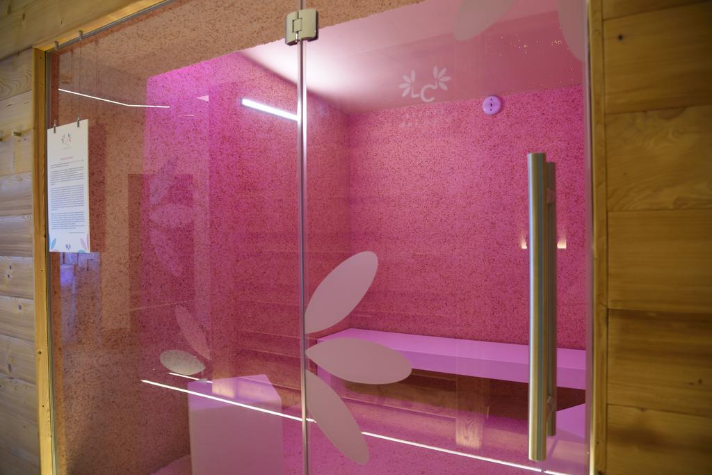Petit Hotel Cogne Bagian luar foto
