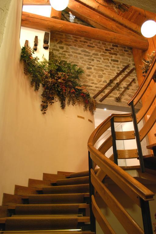 Petit Hotel Cogne Bagian luar foto